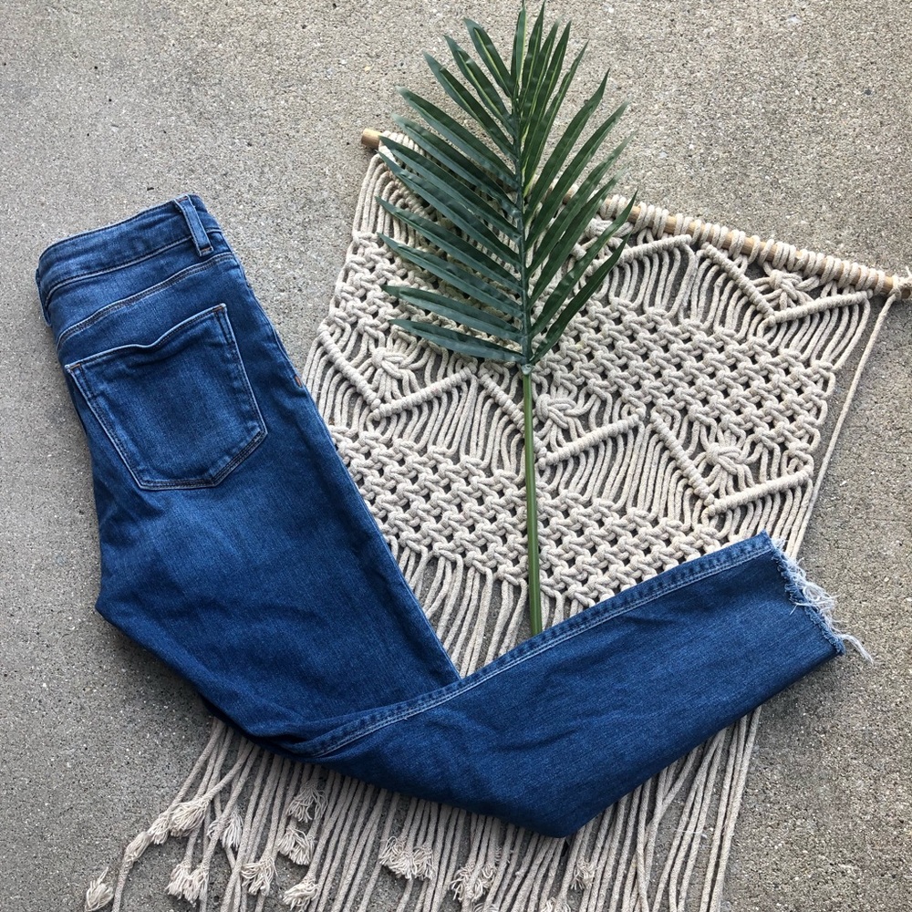 ASOS Frayed Hem Jeans Size 26